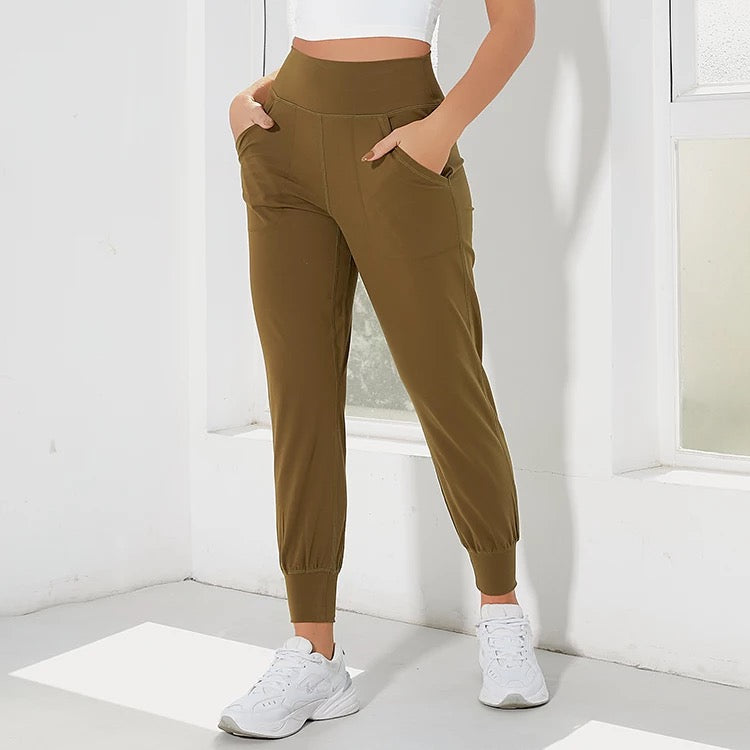 Olive leggings and bra set - GYMCAMEL